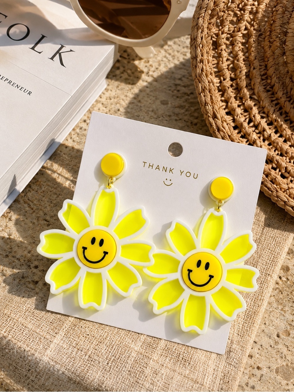 Smiley Daisy Statement Earrings – Acrylic Retro Flower Drops